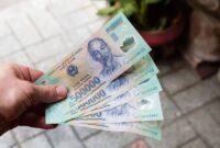 Menghitung rincian pengeluaran untuk menyusun itinerary liburan ke vietnam yang hemat namun tetap nyaman bagi kantong pelancong.
