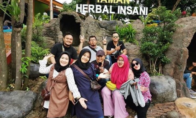 Taman Herbal Insani Depok Foto, Alamat Dan Tiket Masuk