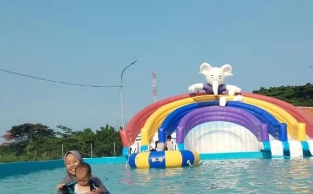 Dum Dum Waterpark Cirebon - Review Lokasi dan Harga Tiket Masuk