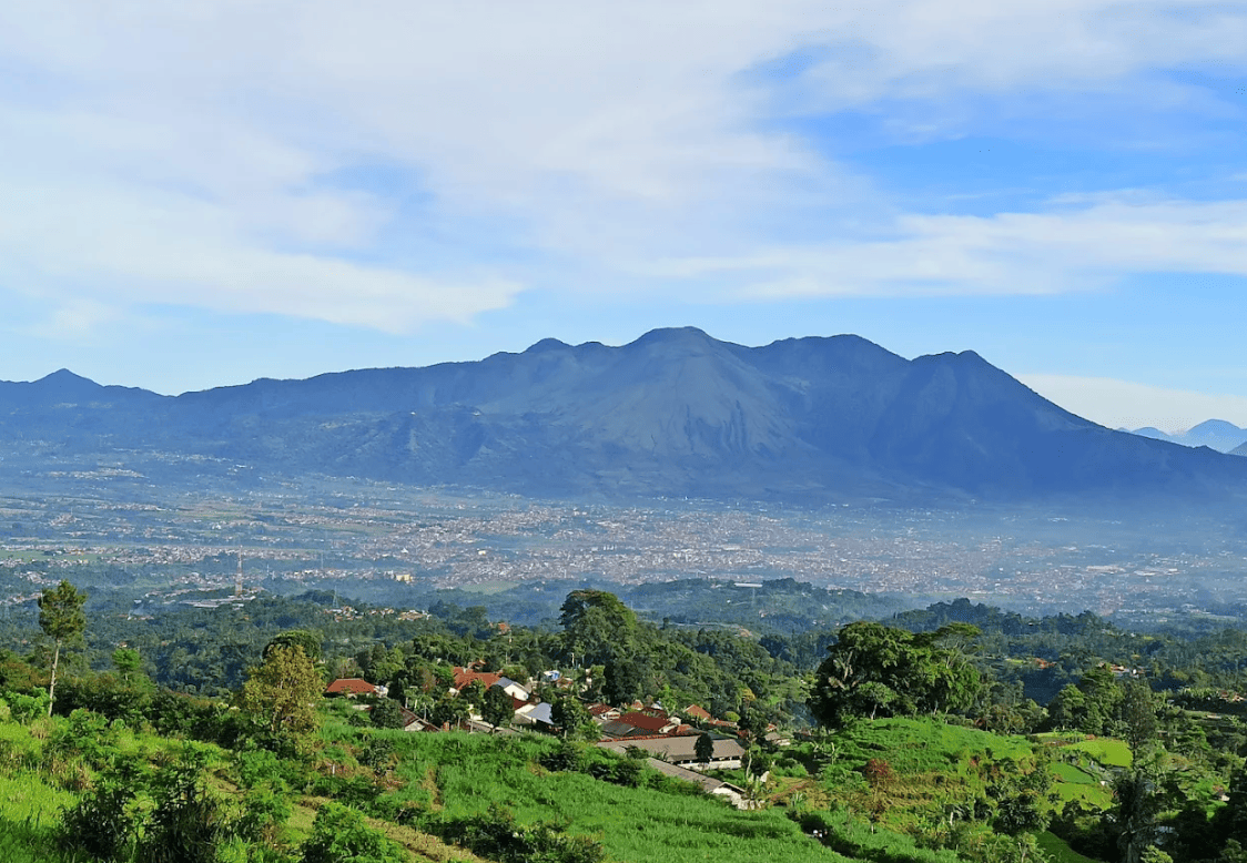 Rekomendasi Tempat Liburan di Garut